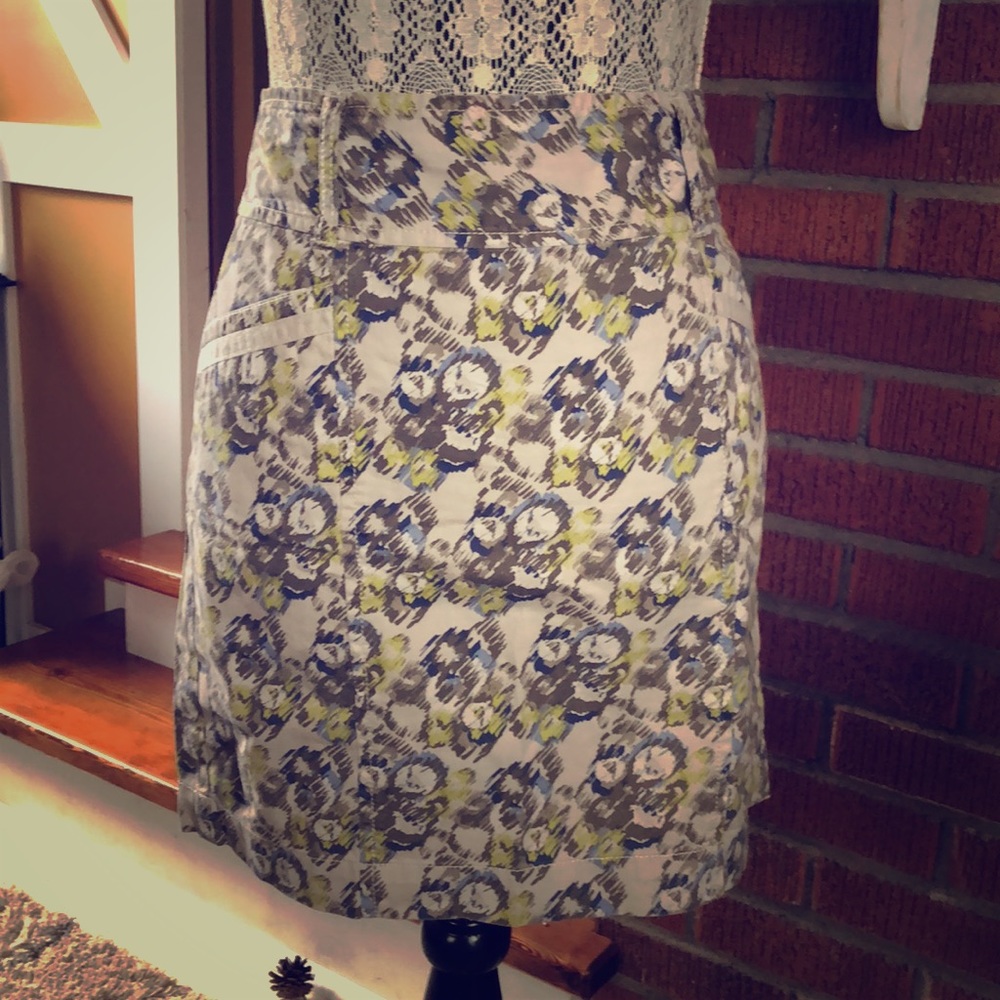Ann Taylor Multi colored skirt